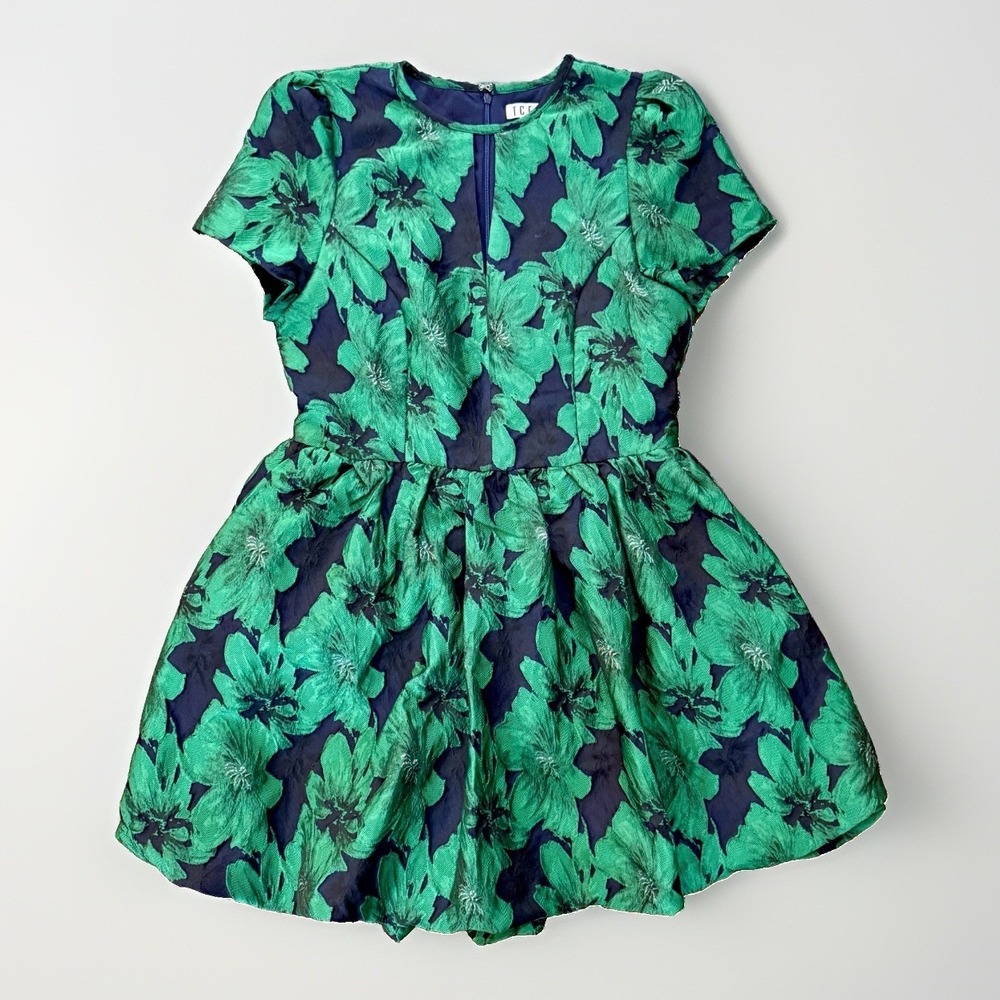 TCEC Green Floral Jacquard Cocktail Dress L Fit Flare Holiday Bubble Hem Party